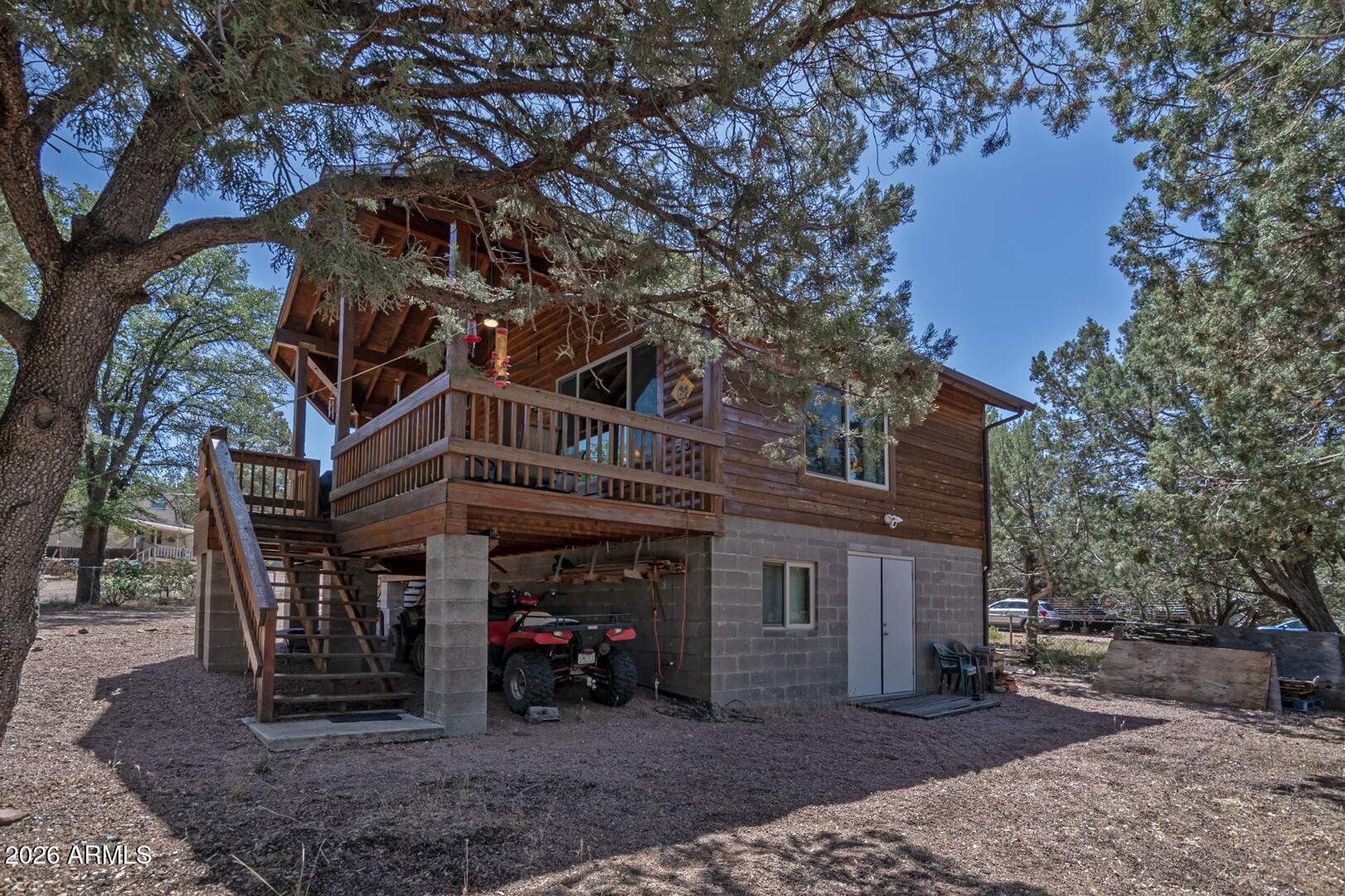 259 W BUCKSKIN Road