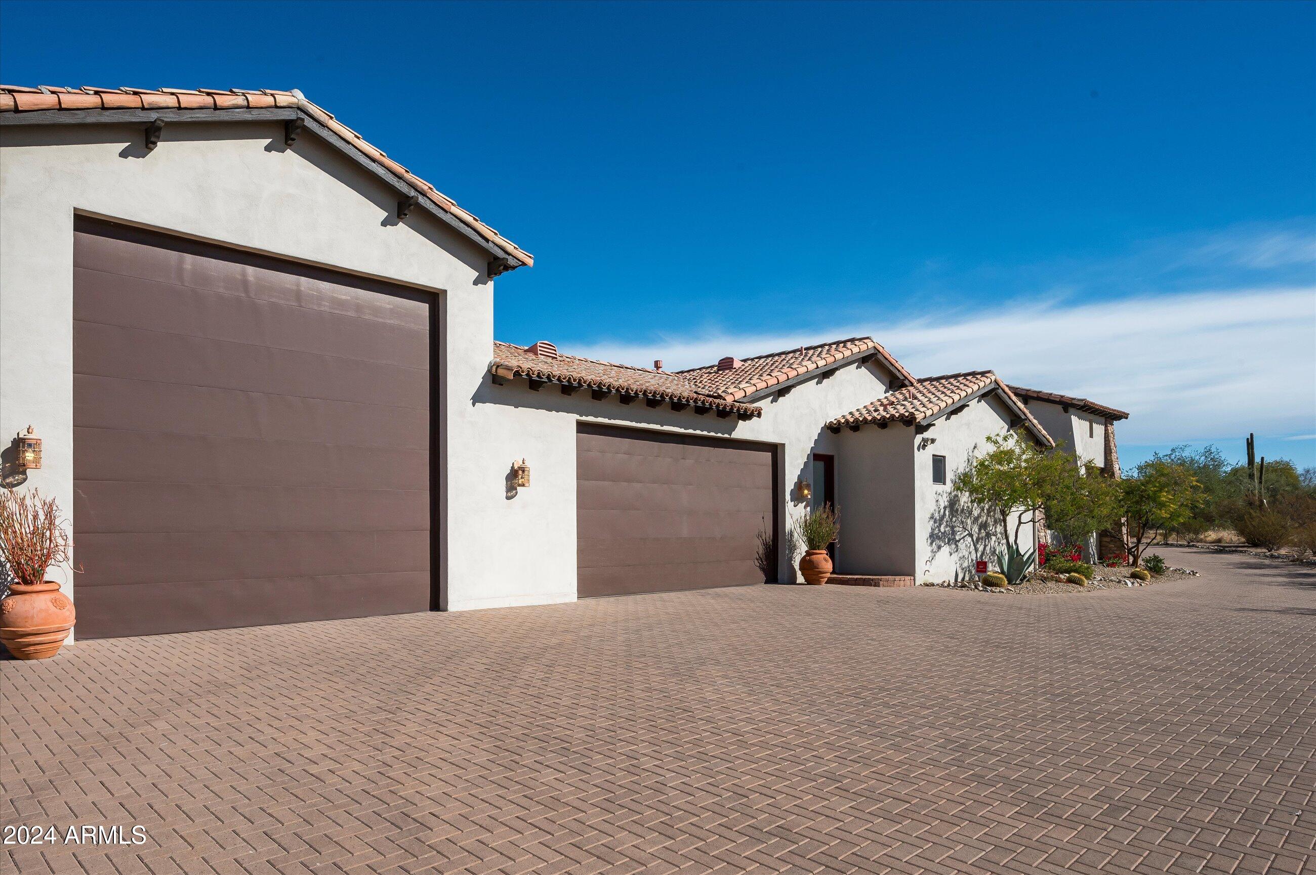 CAVE CREEK SOUTH 40 MCR 050945, Lot 12 - Residential