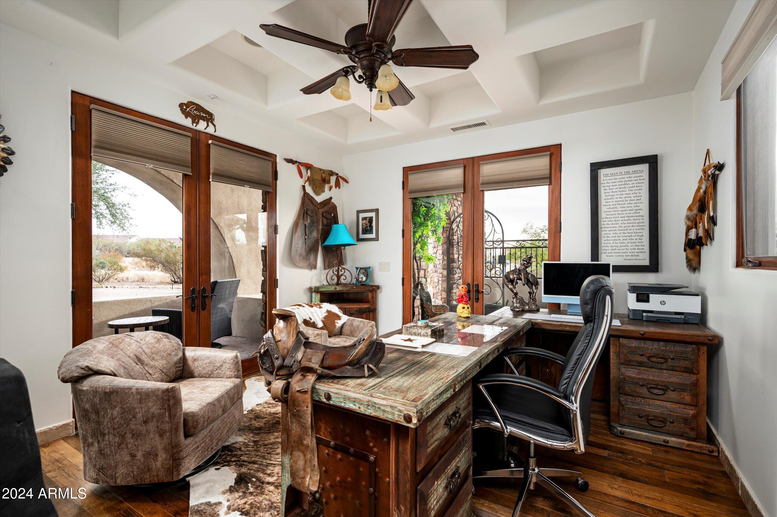 CAVE CREEK SOUTH 40 MCR 050945, Lot 12 - Residential