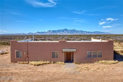 5520 N DESERT MOUNTAIN Trail Bisbee AZ 85603