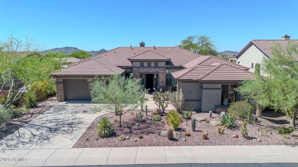 Photo of 41212 N Congressional Drive, Anthem, AZ 85086 (MLS # 6918714)