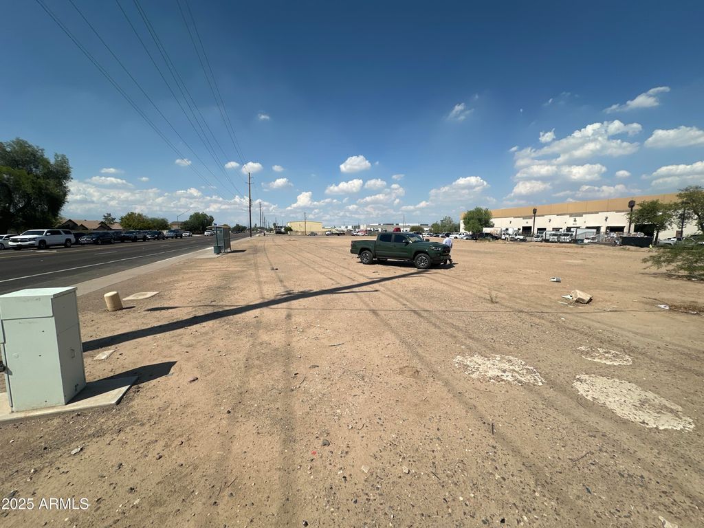 Photo of 6632 W Myrtle Avenue #30, Glendale, AZ 85301 (MLS # 6959411)