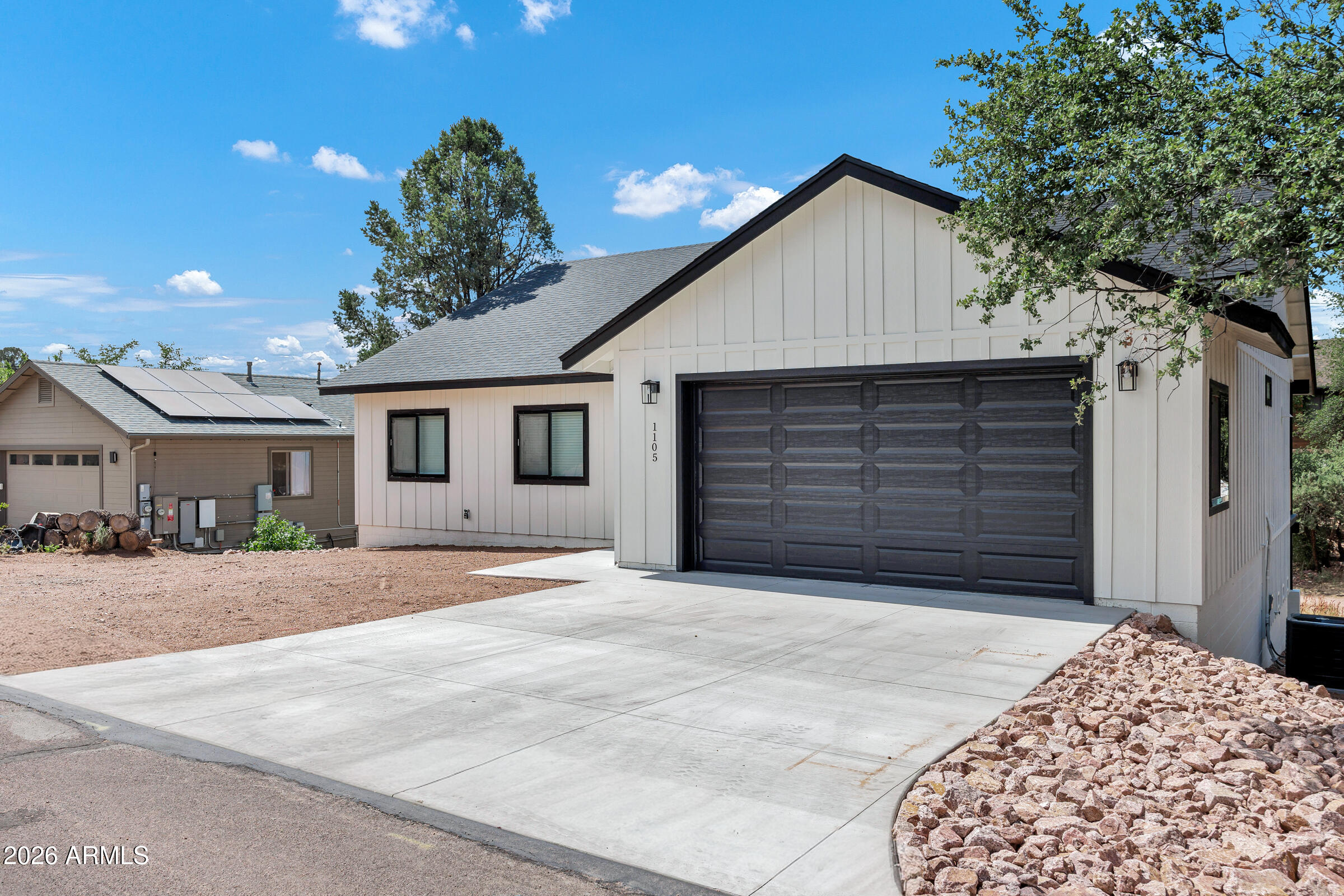 1105 E FRONTIER Street