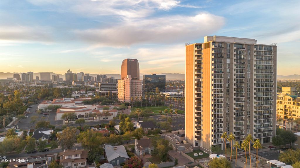 Photo of 2323 N Central Avenue #705, Phoenix, AZ 85004 (MLS # 6973194)