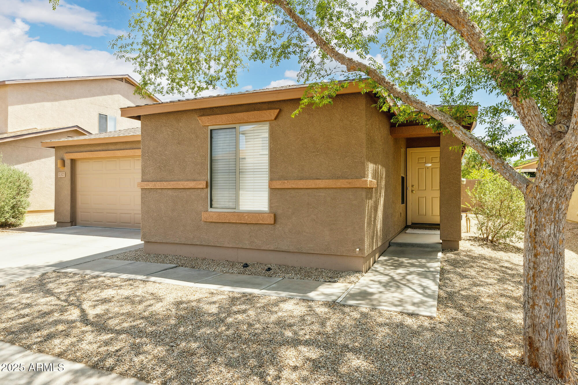 Search Homes 1 2327 E MEADOW LAND Drive