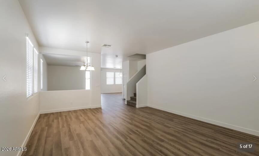 1806 E PATRICK Lane