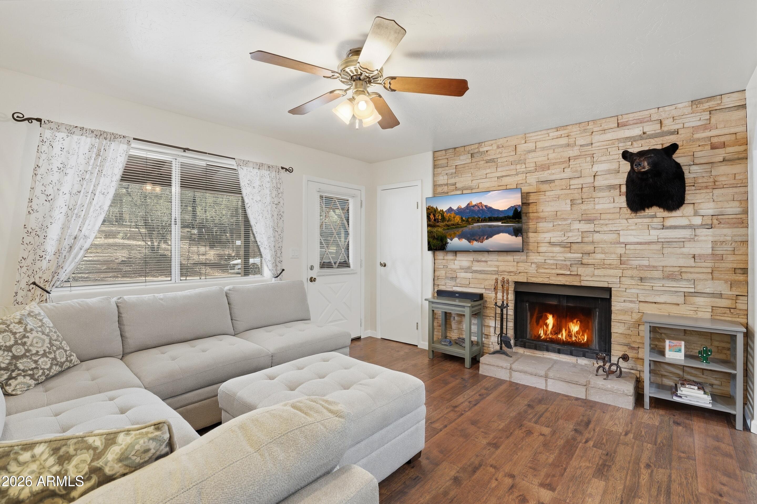 3715 N Bloody Basin Road