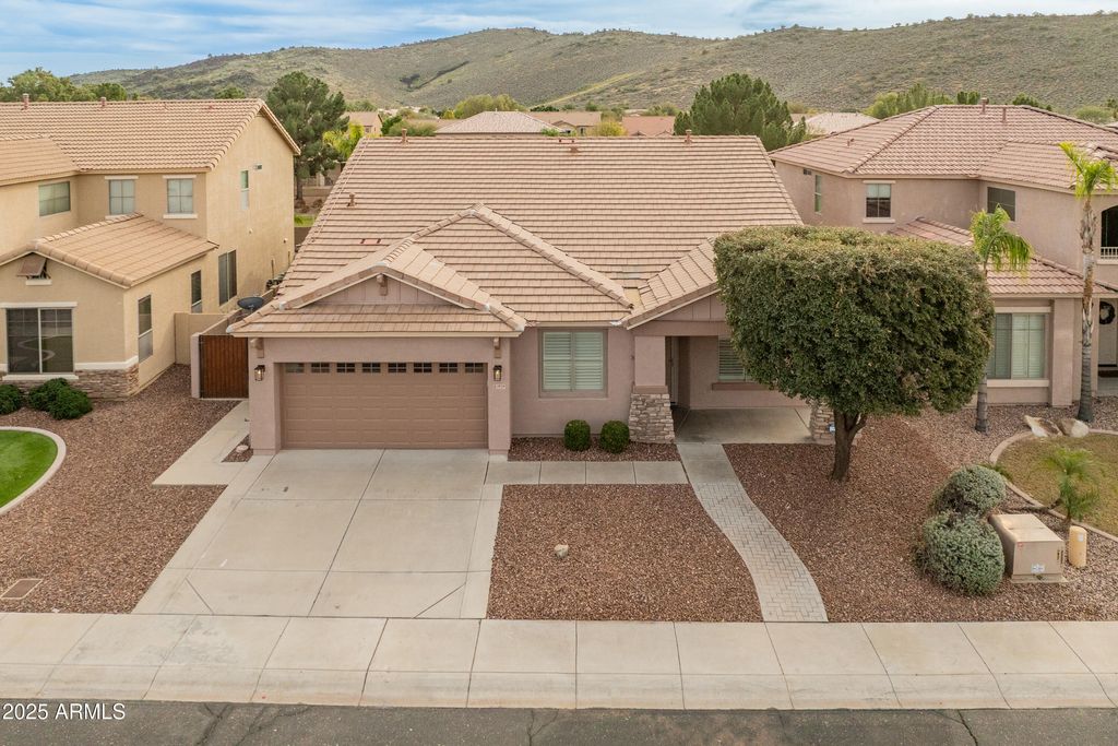 Photo of 5929 W Park View Lane, Glendale, AZ 85310 (MLS # 6961308)