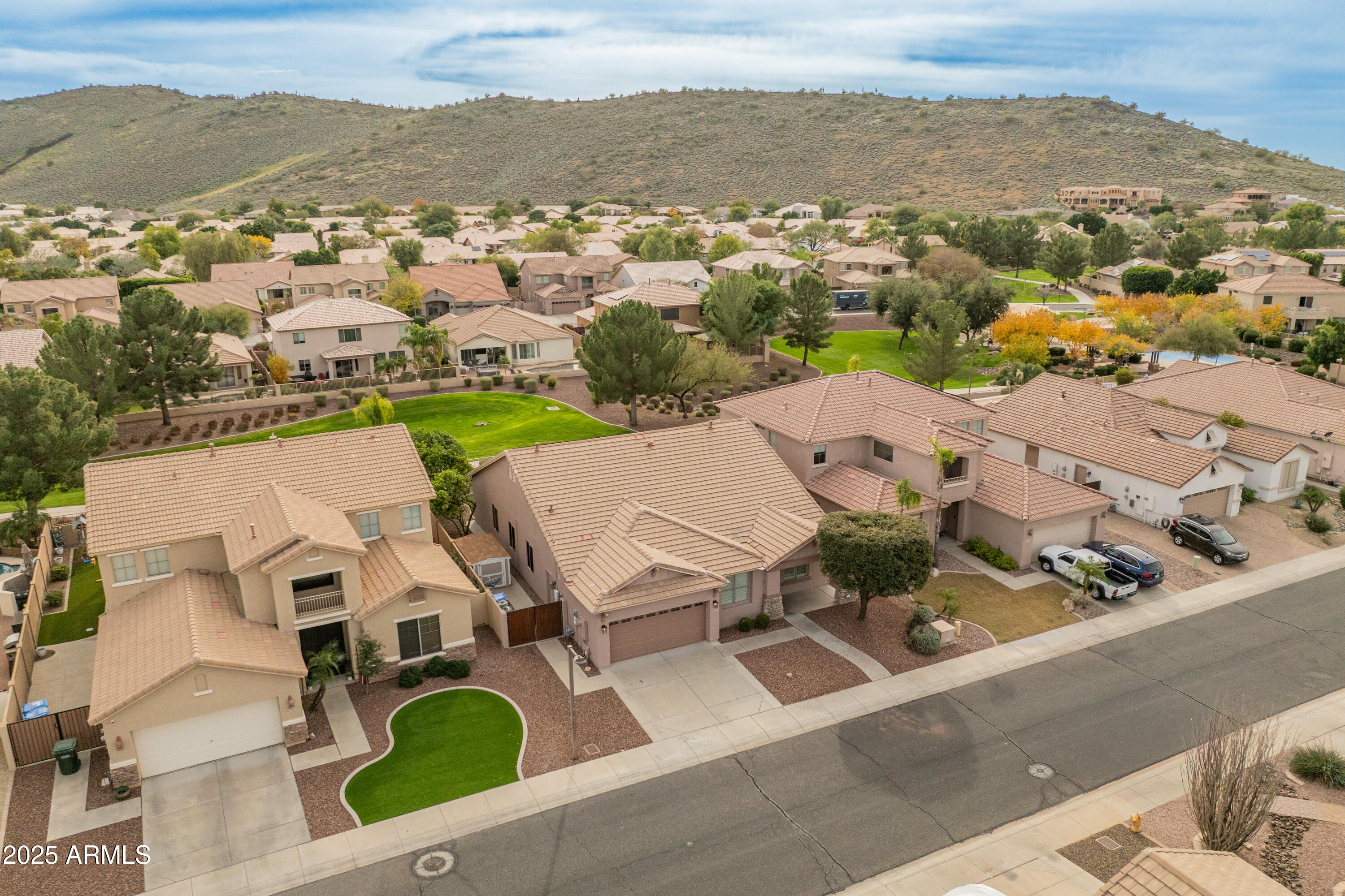 5929 W Park View Lane