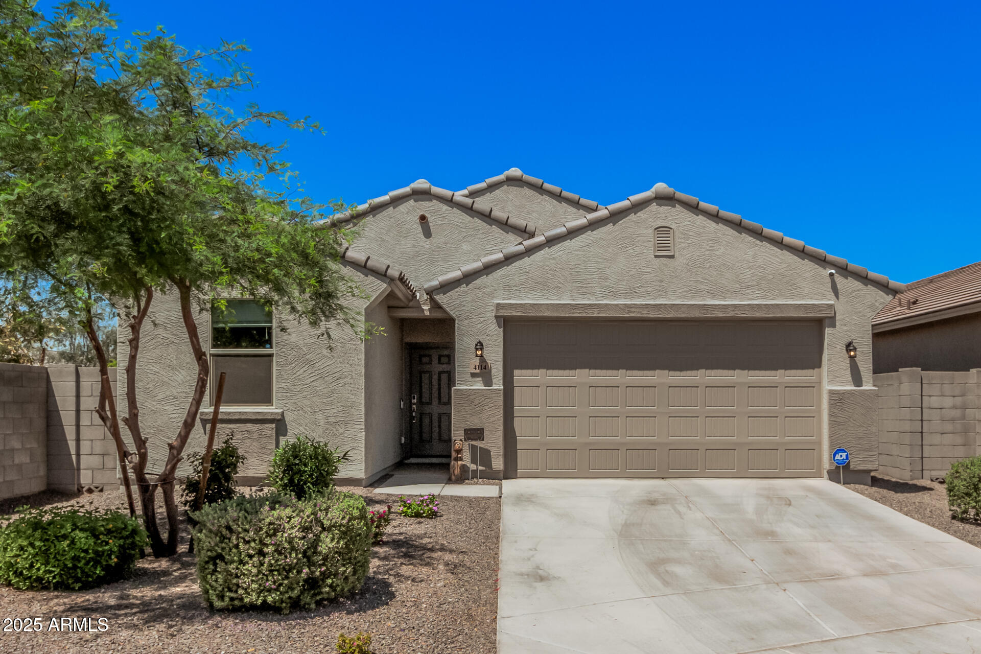 4114 S 106TH Drive