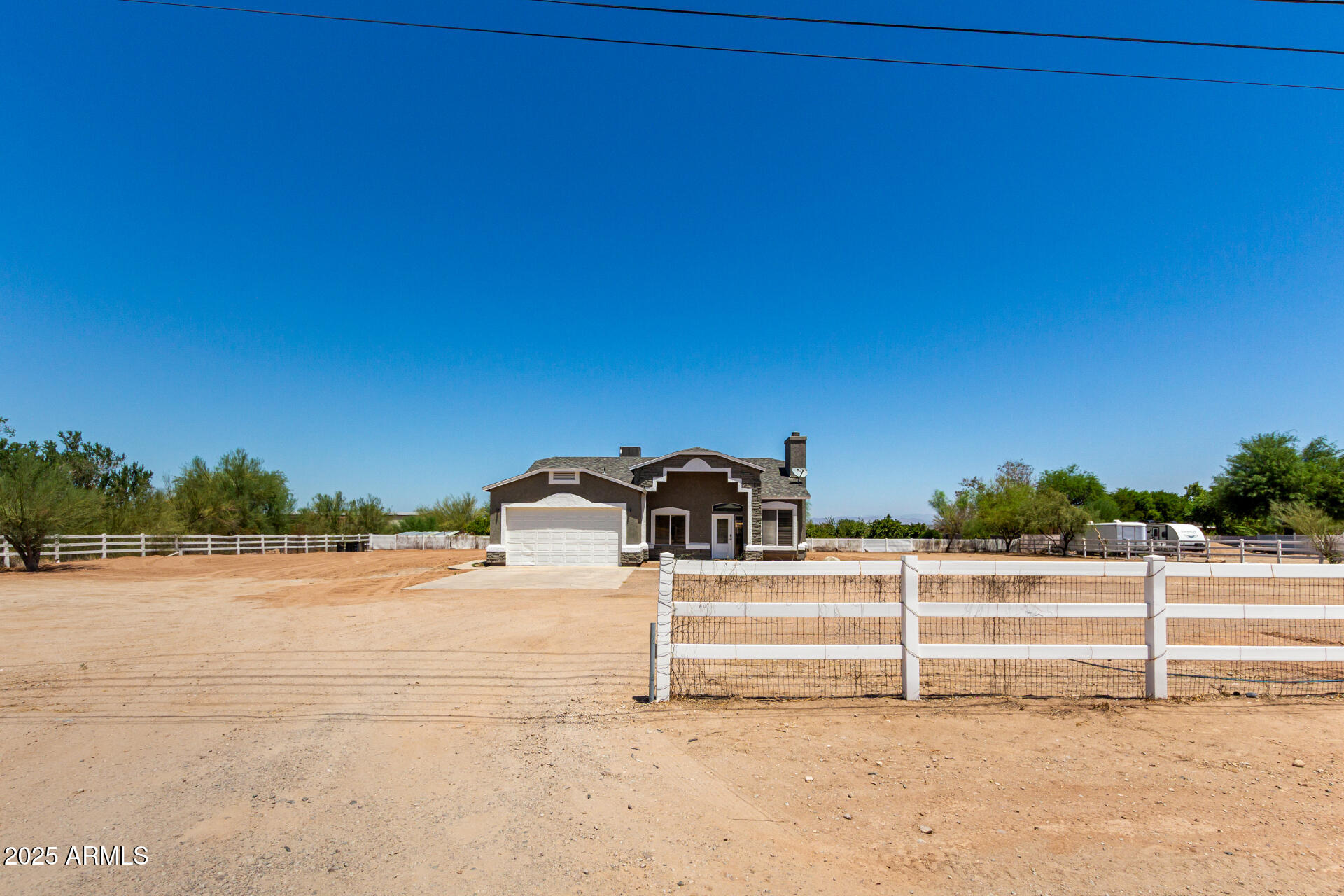 19218 E HUNT Highway