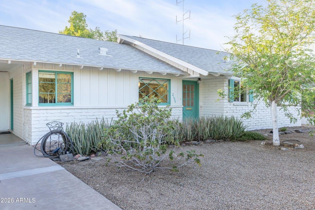 Photo of 2156 S Hu Esta Drive, Tempe, AZ 85282 (MLS # 7088855)