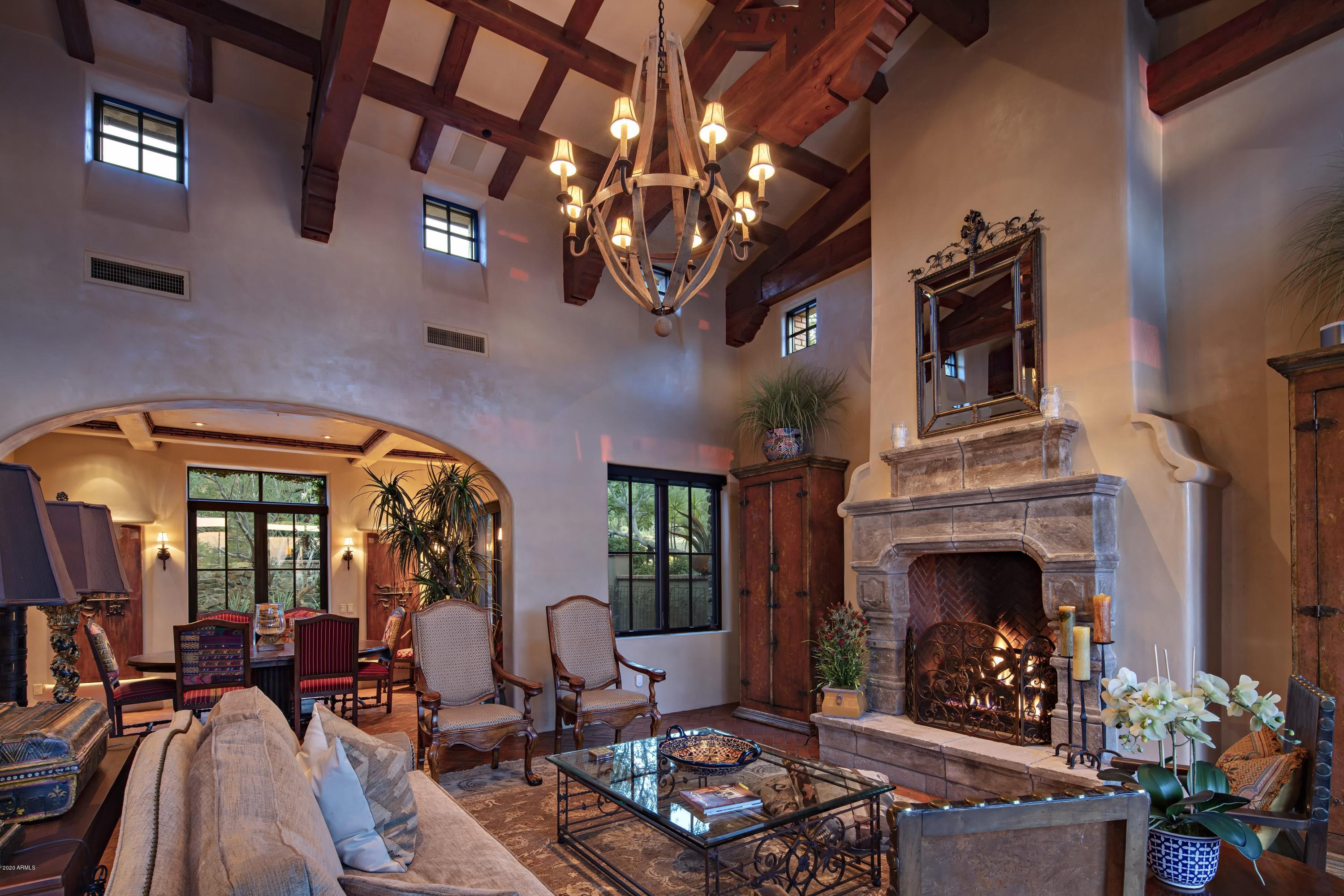 ESTANCIA - Residential