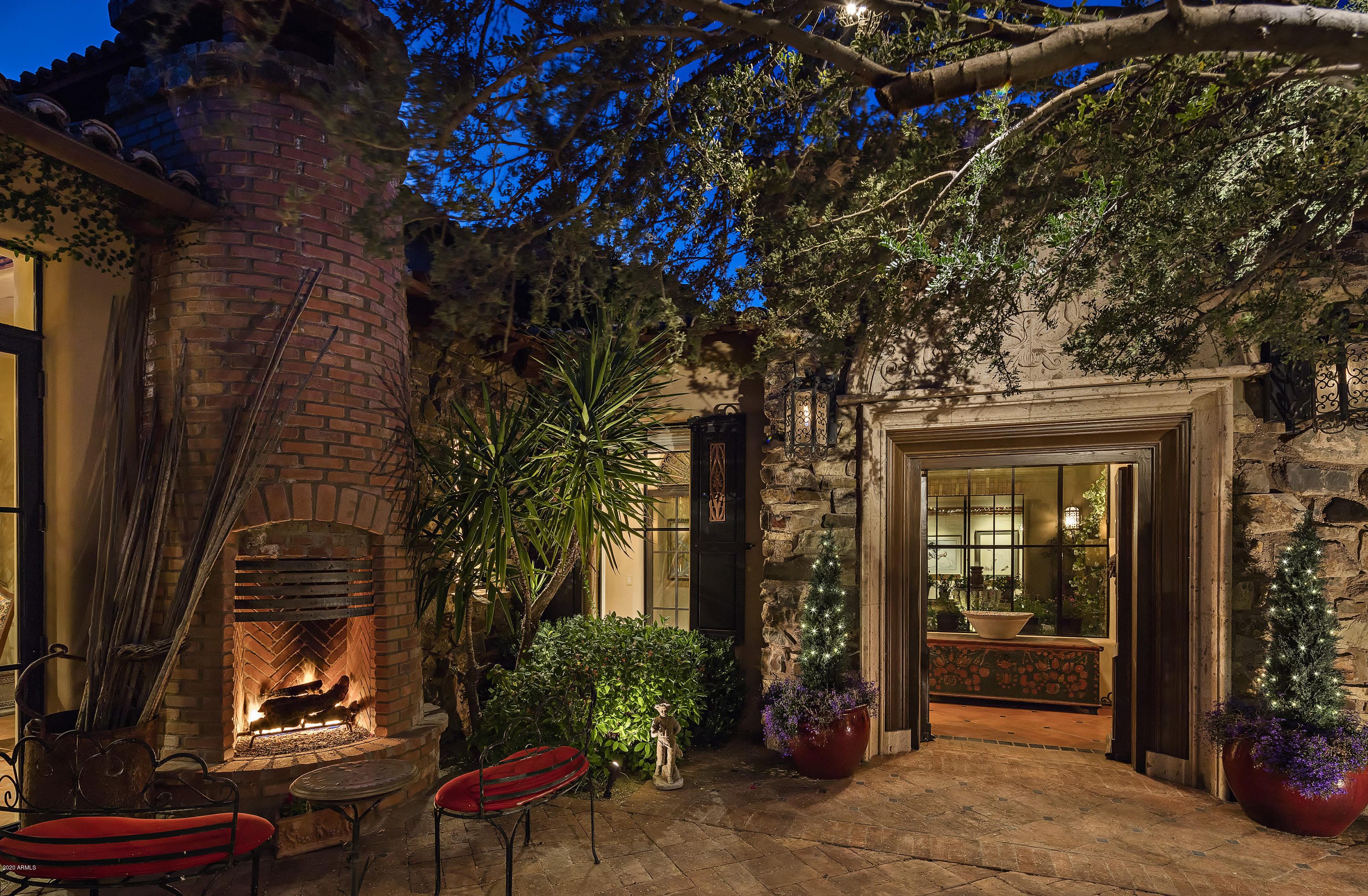 ESTANCIA - Residential
