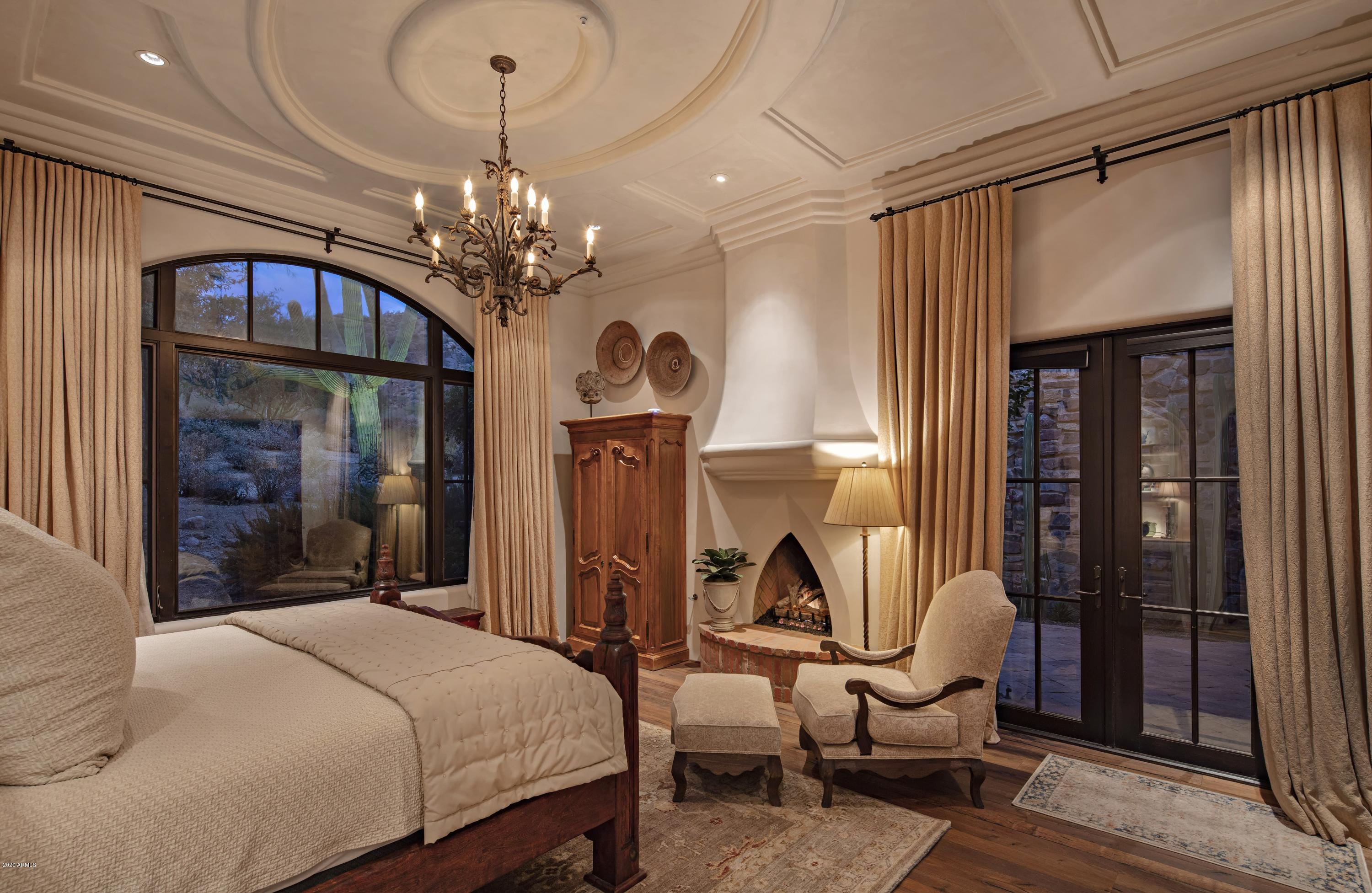 ESTANCIA - Residential