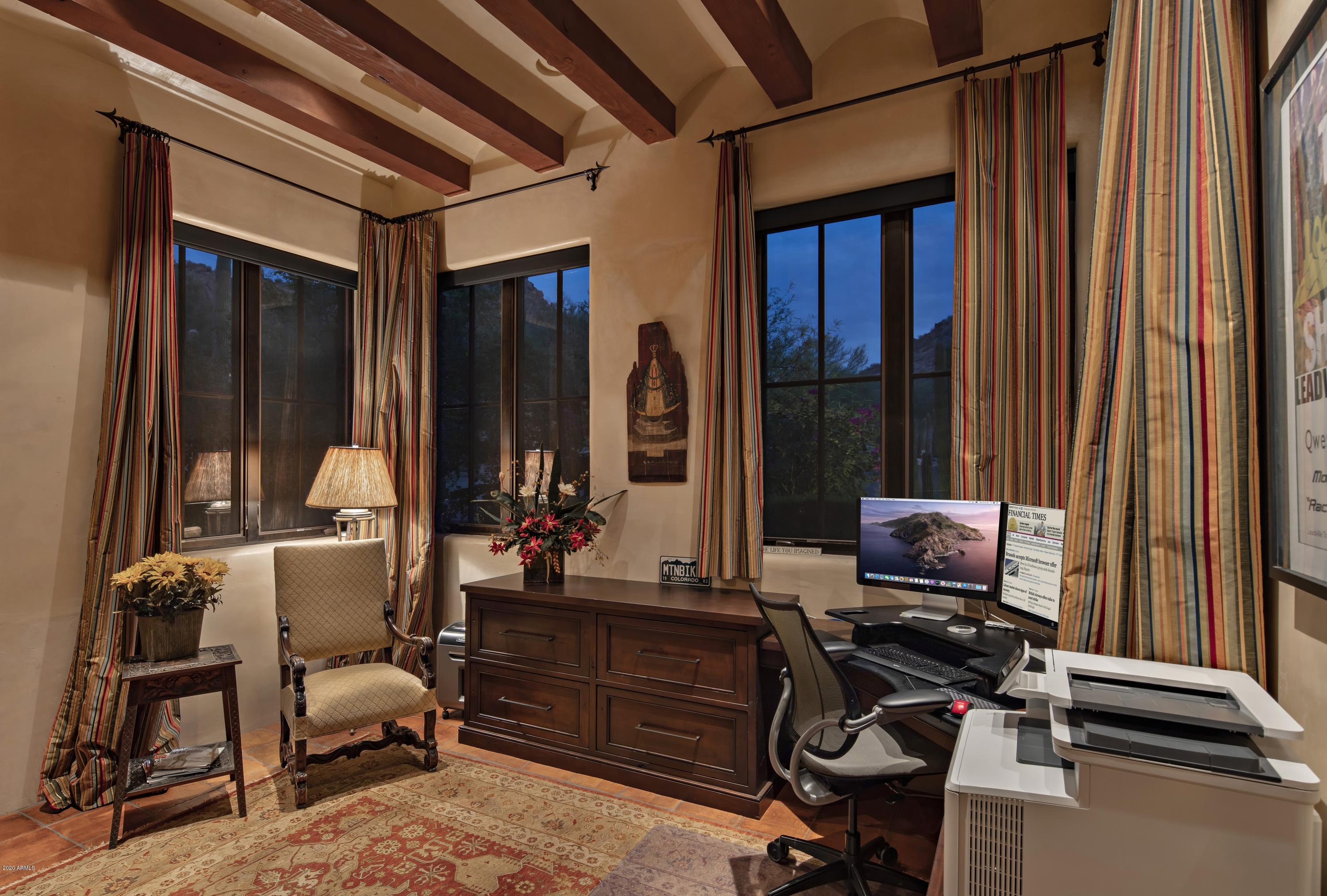 ESTANCIA - Residential