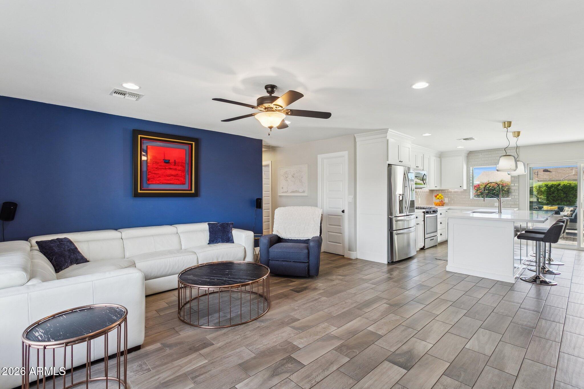 6431 E Sheridan Street