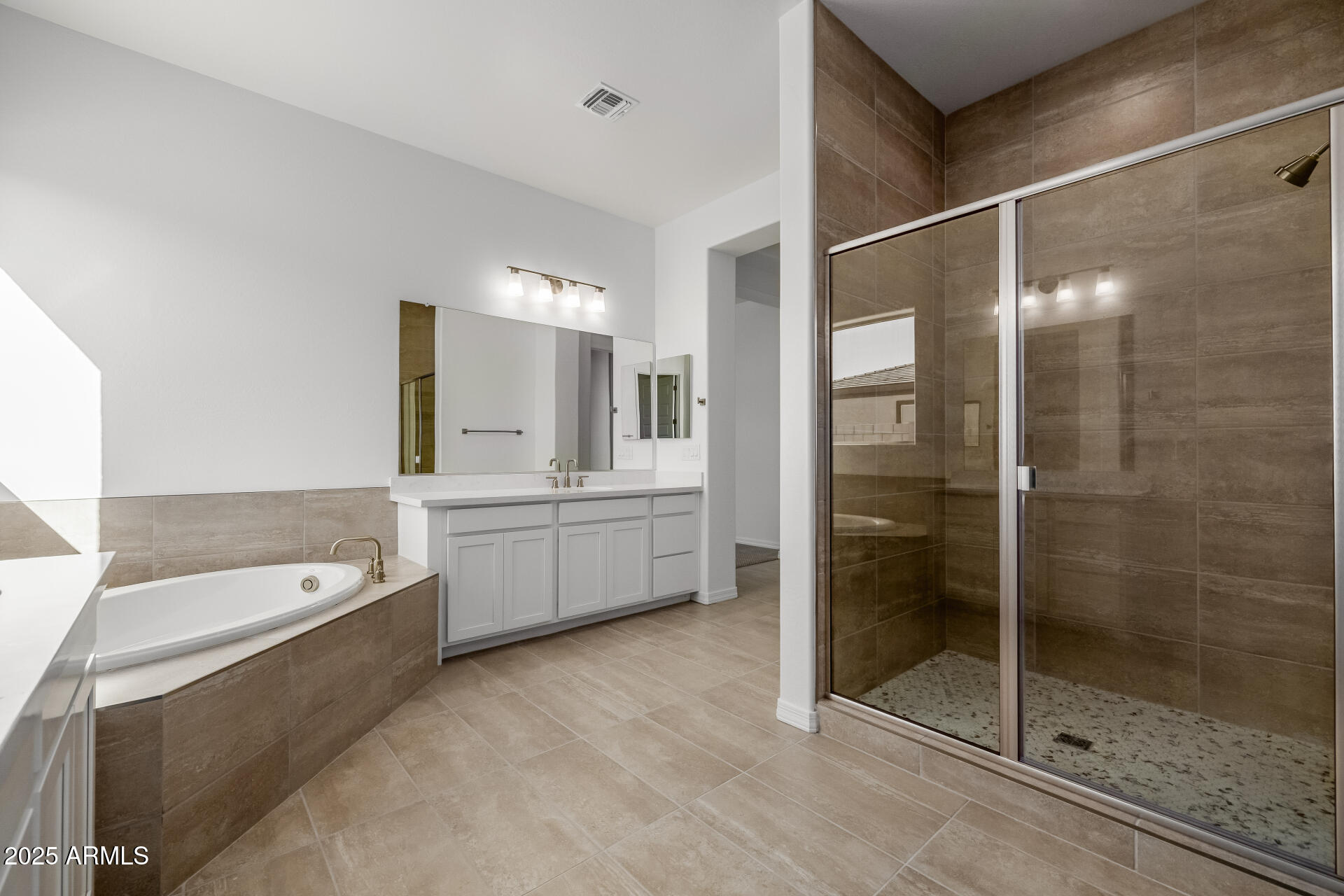 20242 W MULBERRY Drive