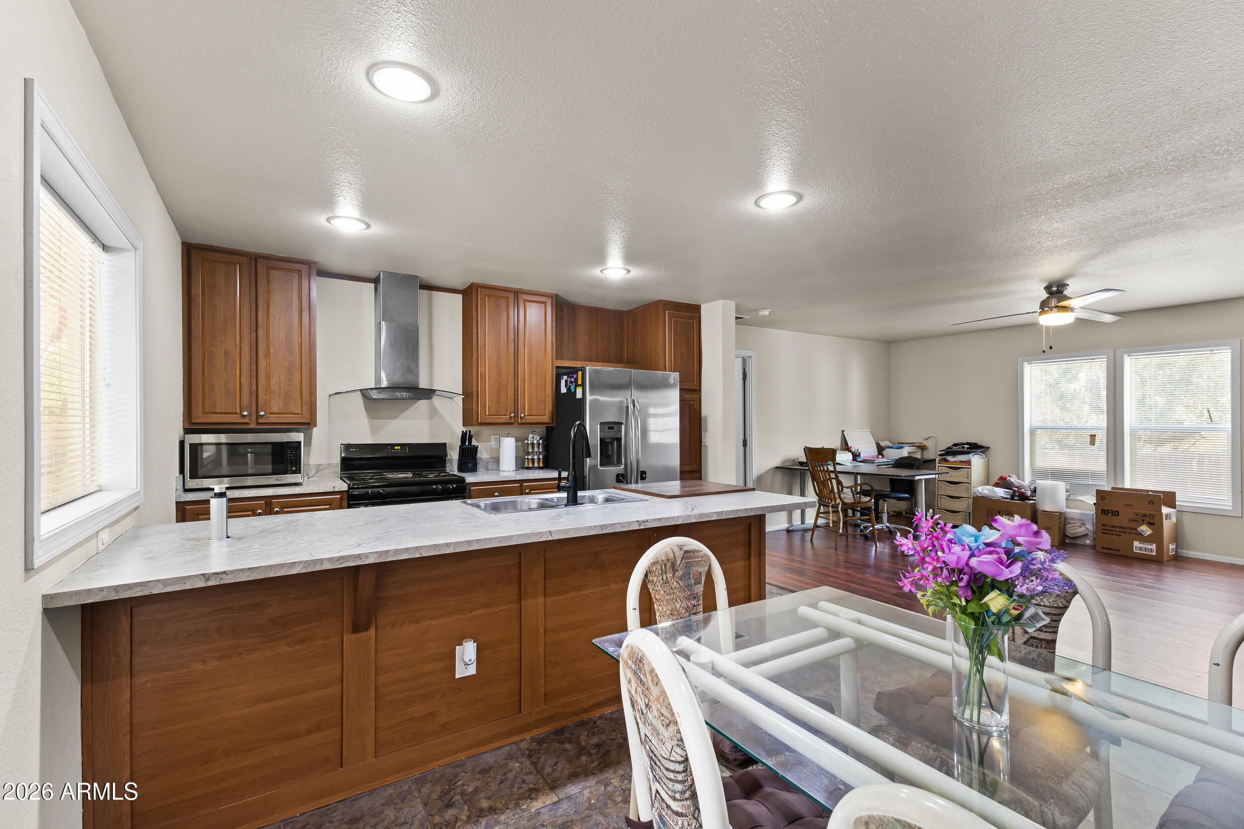 244 N 81ST Street