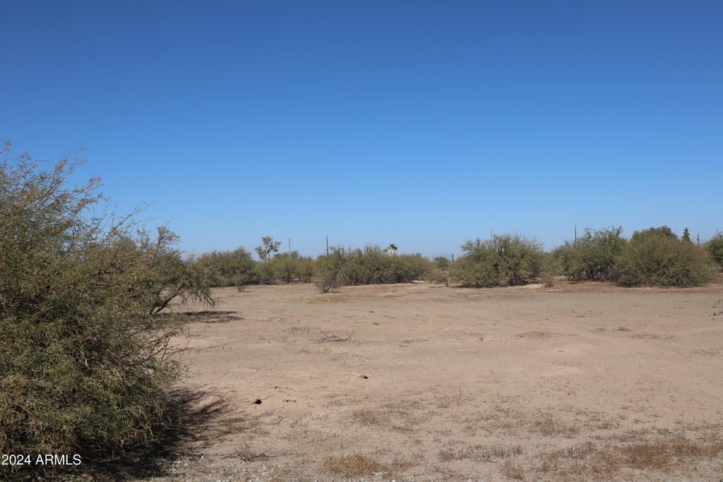 Photo of 4075 W Palo Verde Drive #8, Eloy, AZ 85131 (MLS # 6784109)