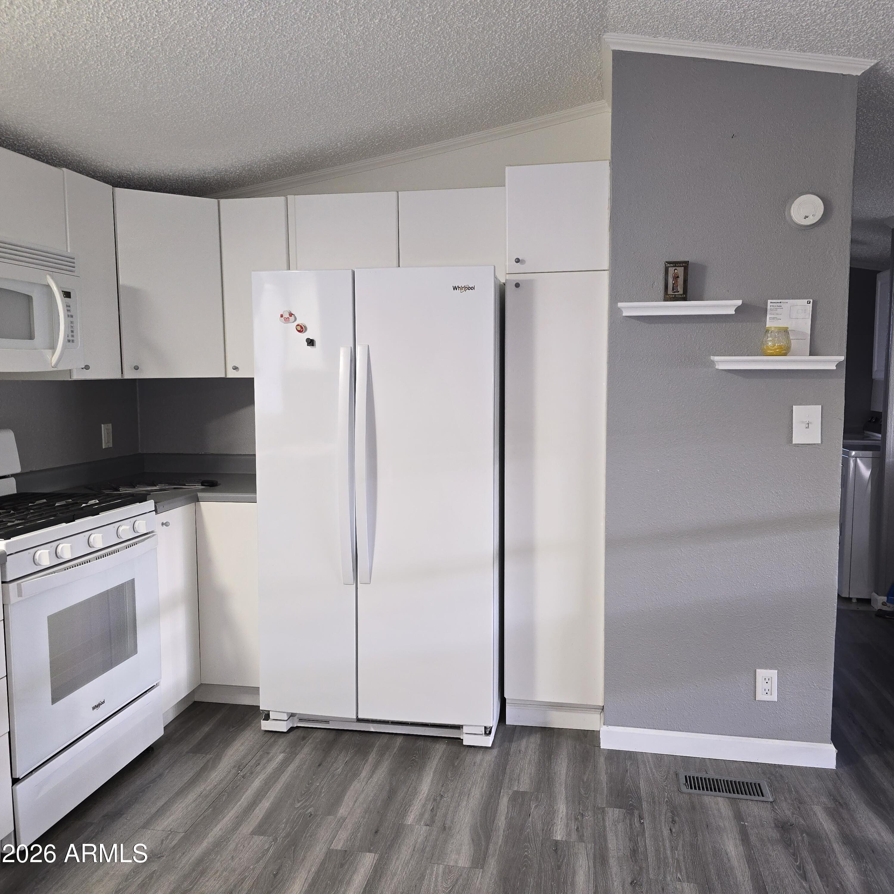 Jadestone On Olive - Residential