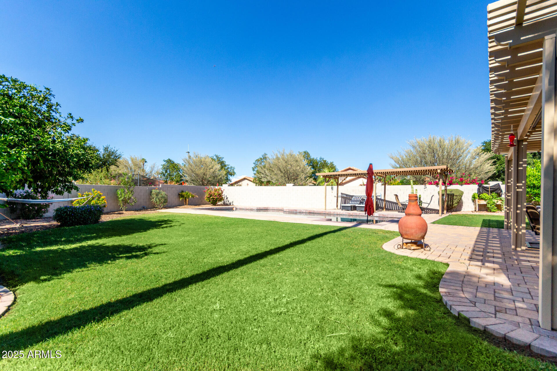 920 W GRAND CAYMEN Drive