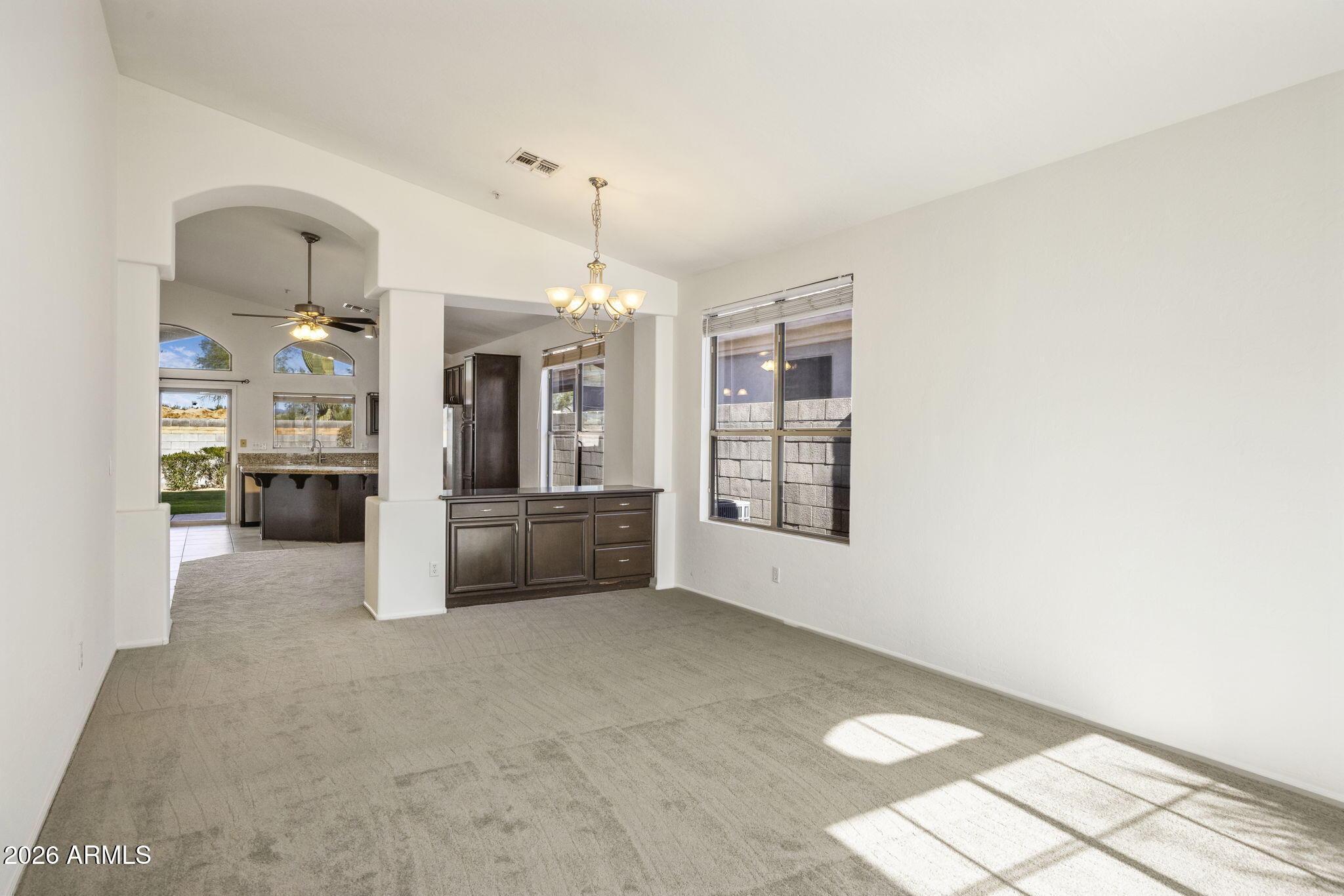 8122 E THERESA Drive