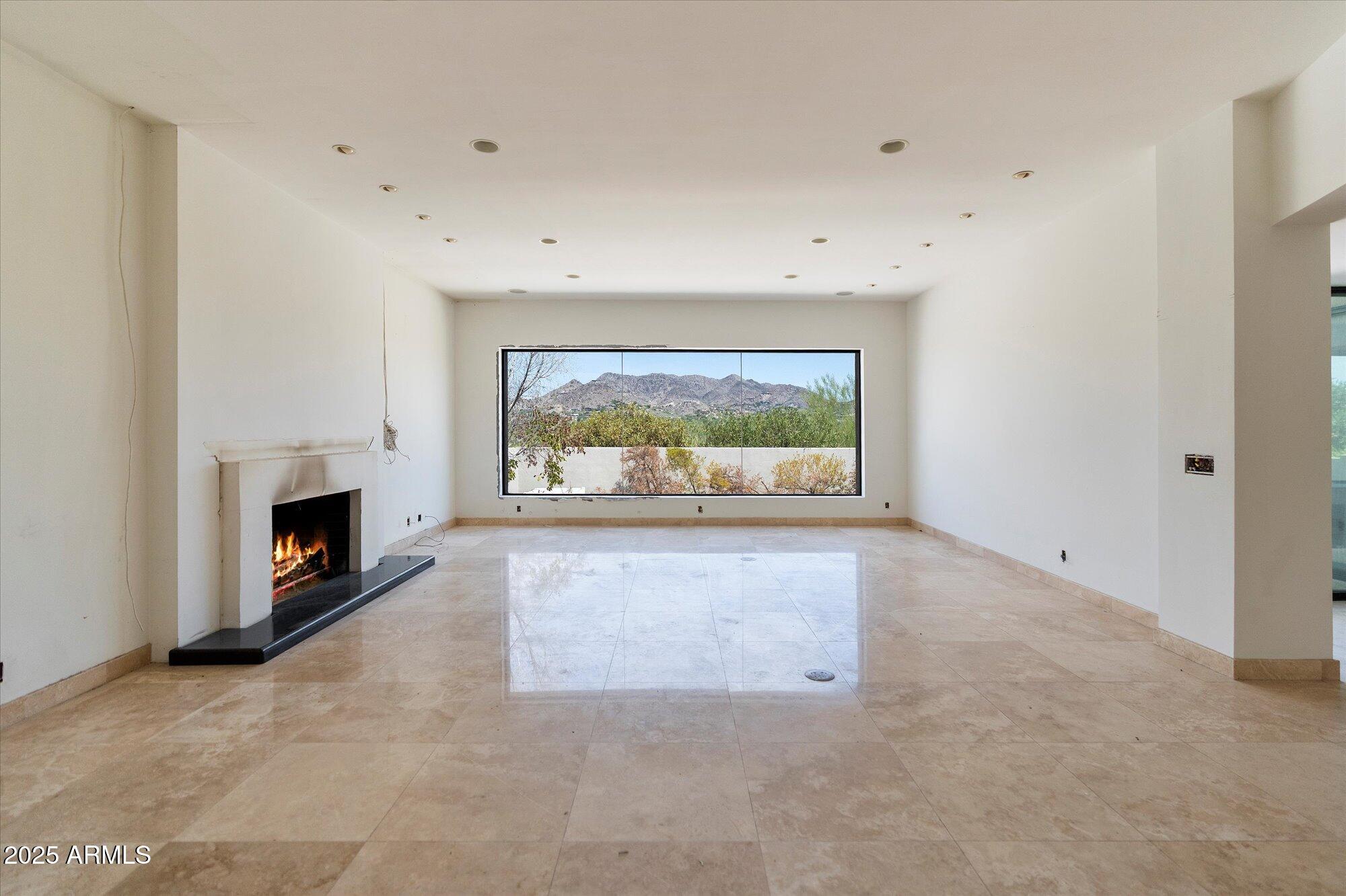 5964 N ECHO CANYON Drive