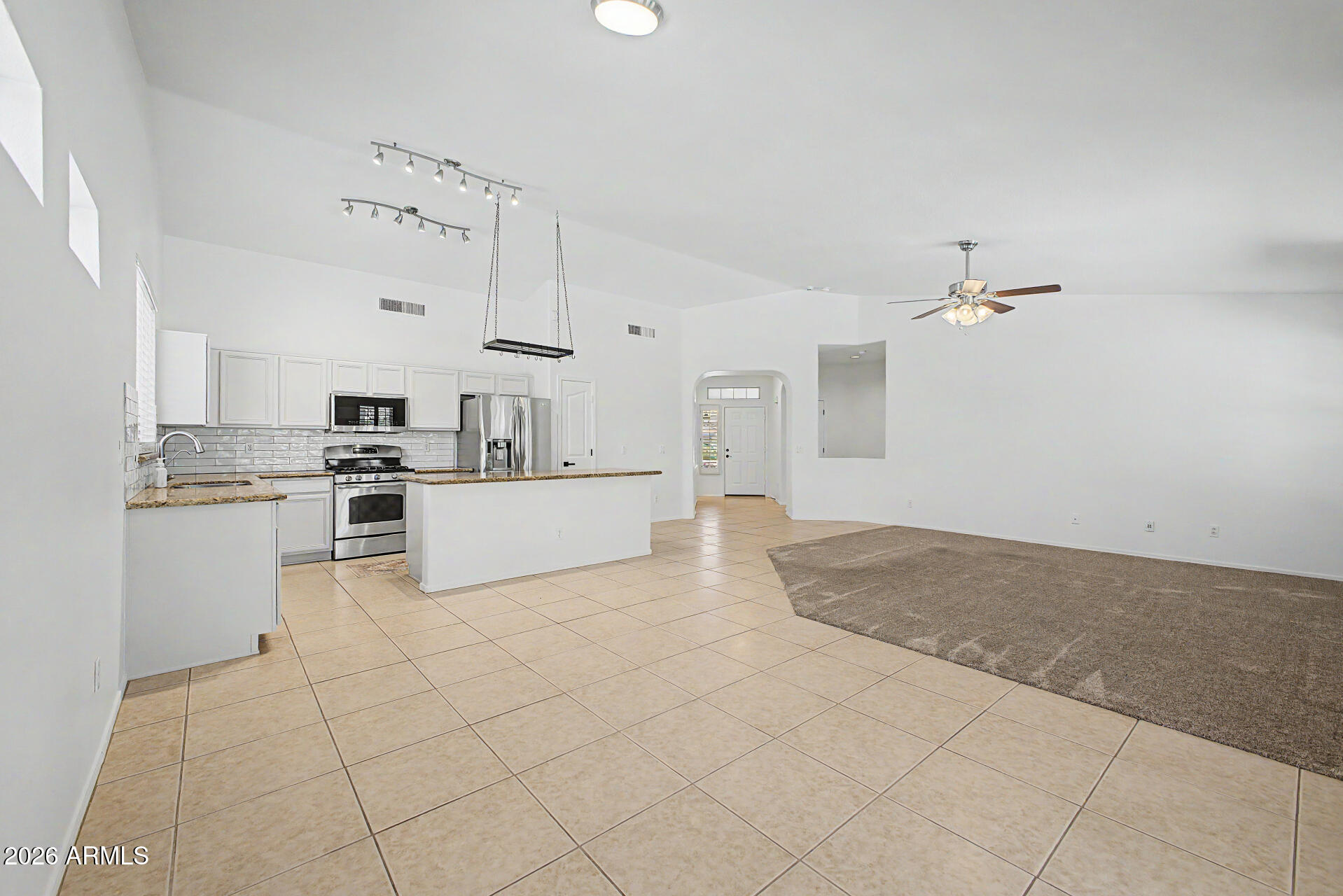 SETTLER'S POINT SOUTH PHASE 2 - Residential
