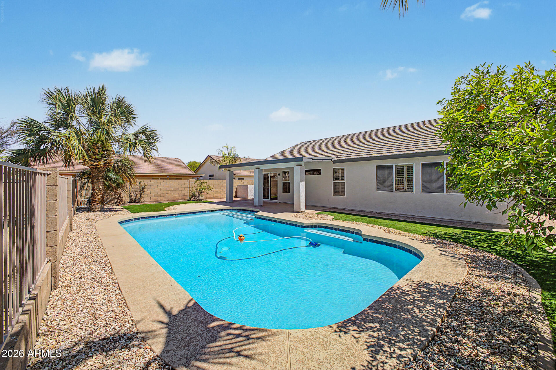 SETTLER'S POINT SOUTH PHASE 2 - Residential