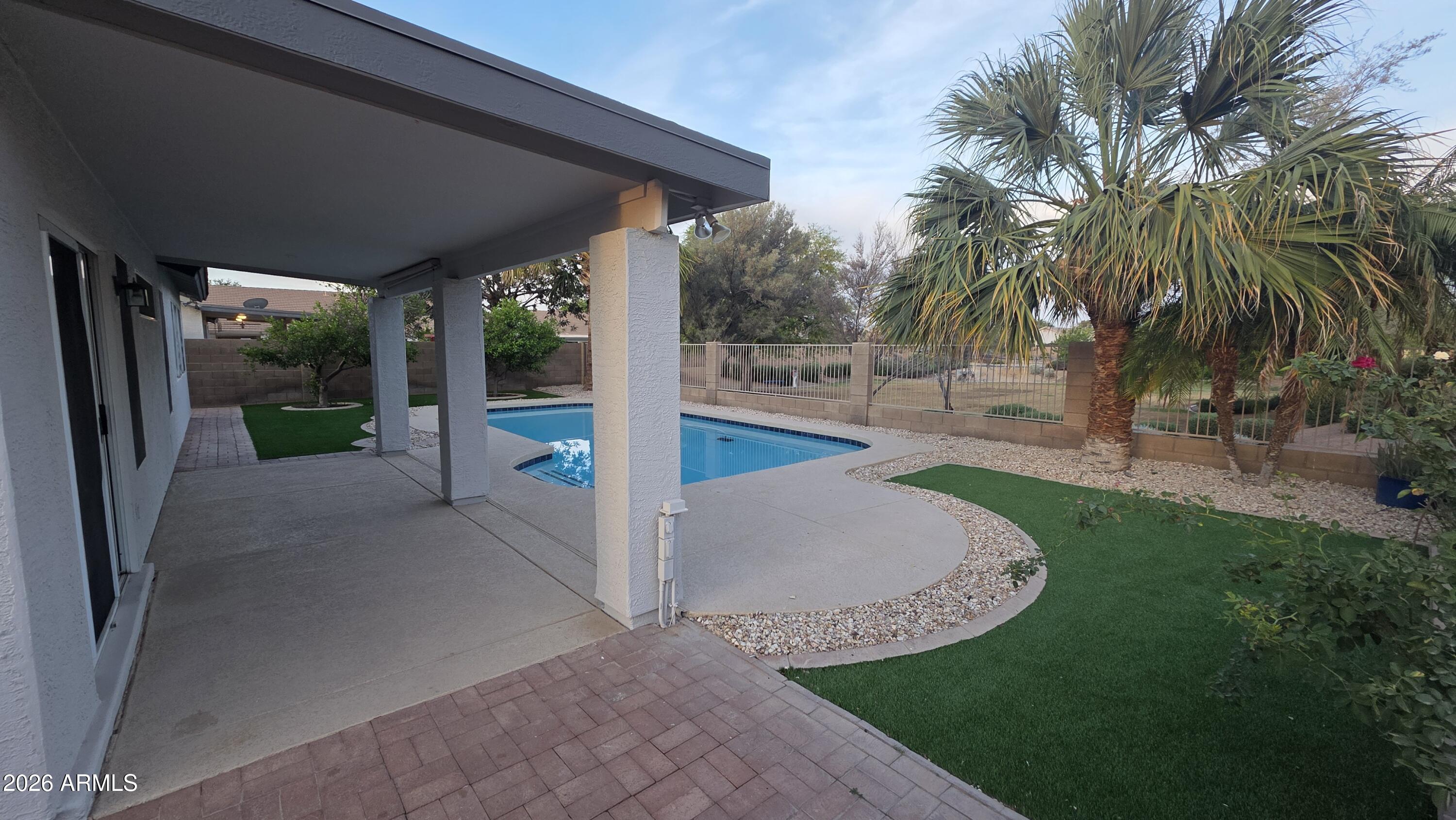 SETTLER'S POINT SOUTH PHASE 2 - Residential
