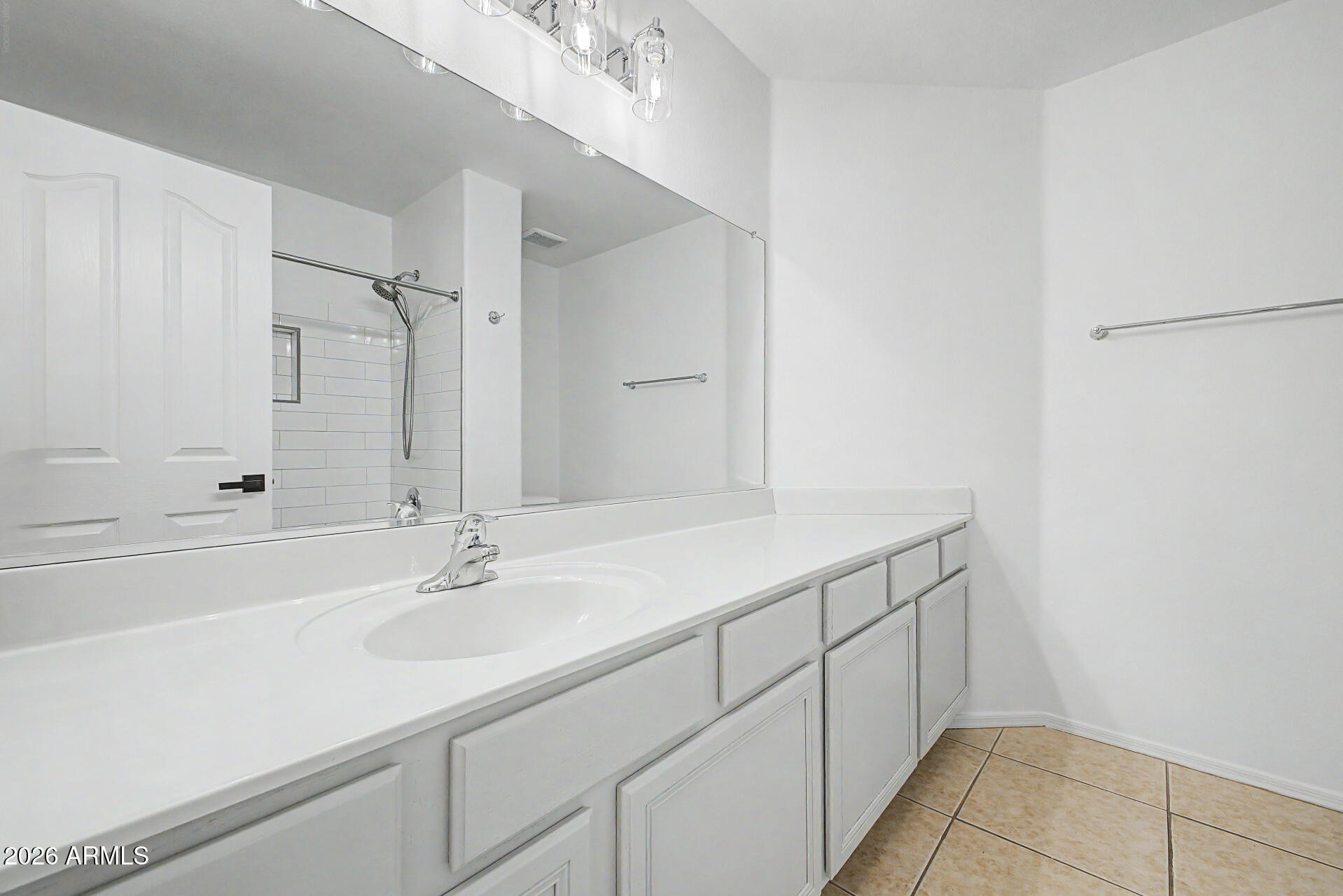 SETTLER'S POINT SOUTH PHASE 2 - Residential