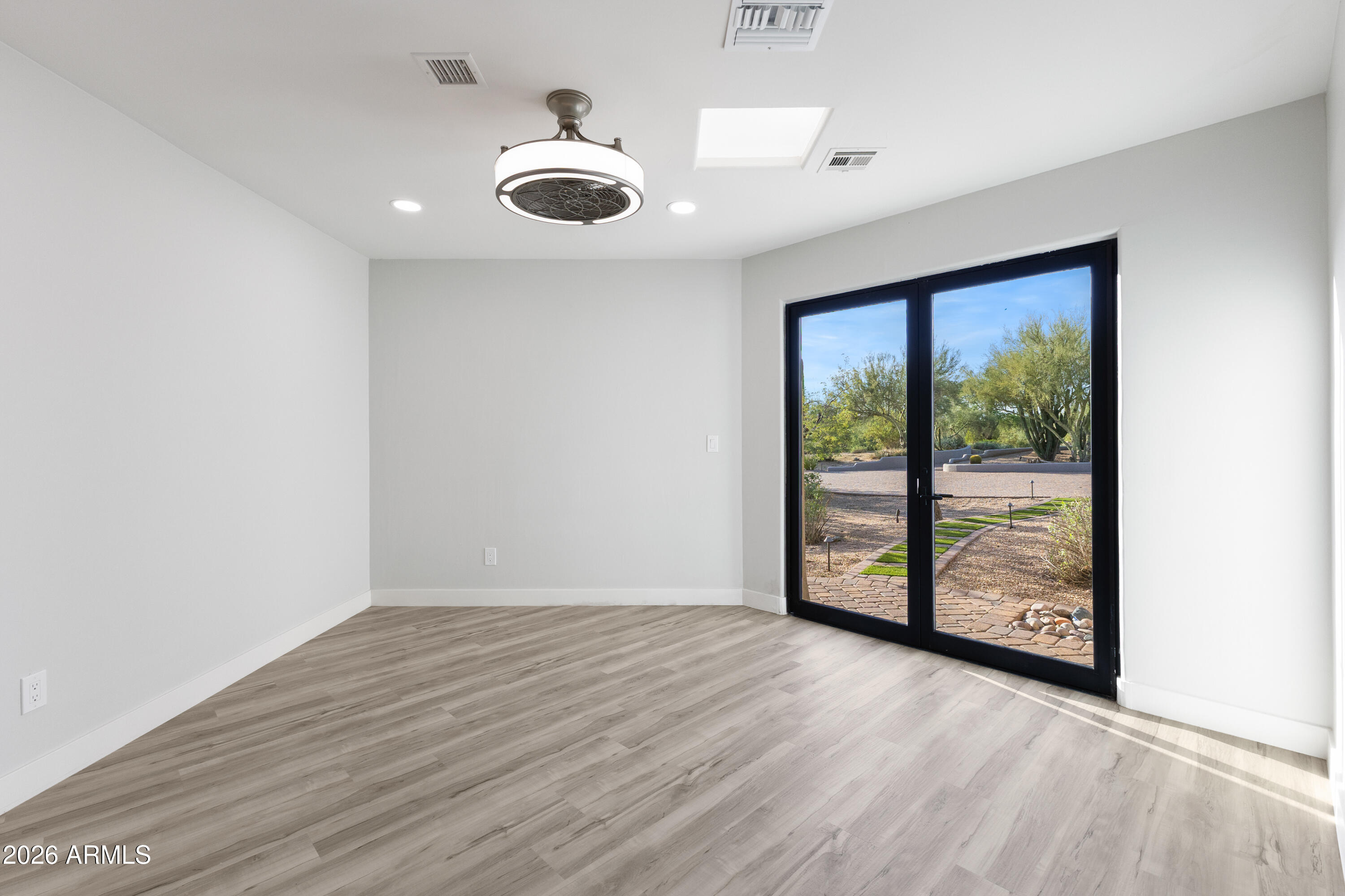 Scottsdale, Arizona, 85266, United States, 4 Bedrooms Bedrooms, ,4 BathroomsBathrooms,Residential,Active,2017092