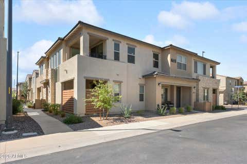 Property photo of 733 E Lark Street 202, Gilbert, AZ 85297
