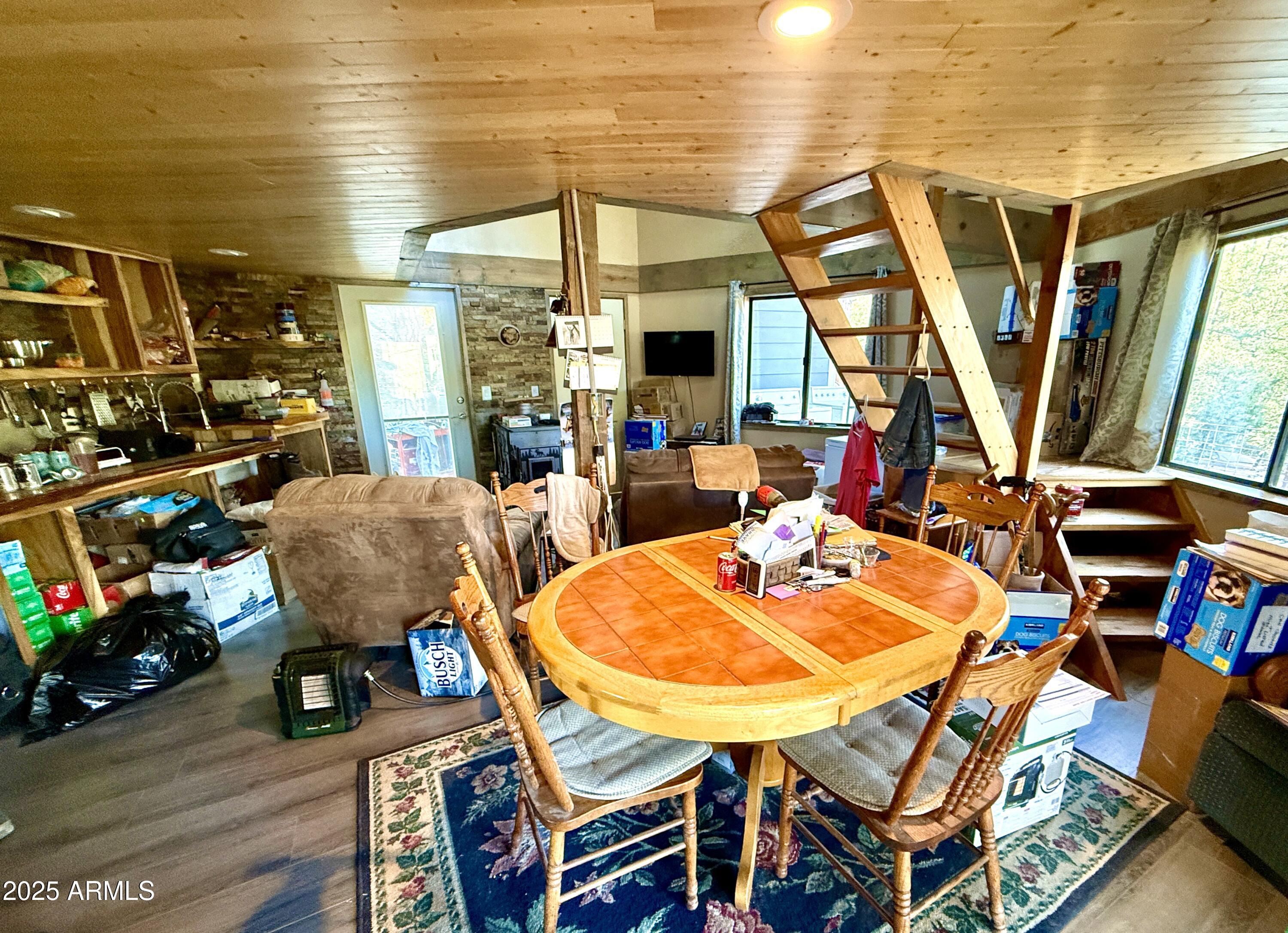 7139 E VERNON MARTIN Drive