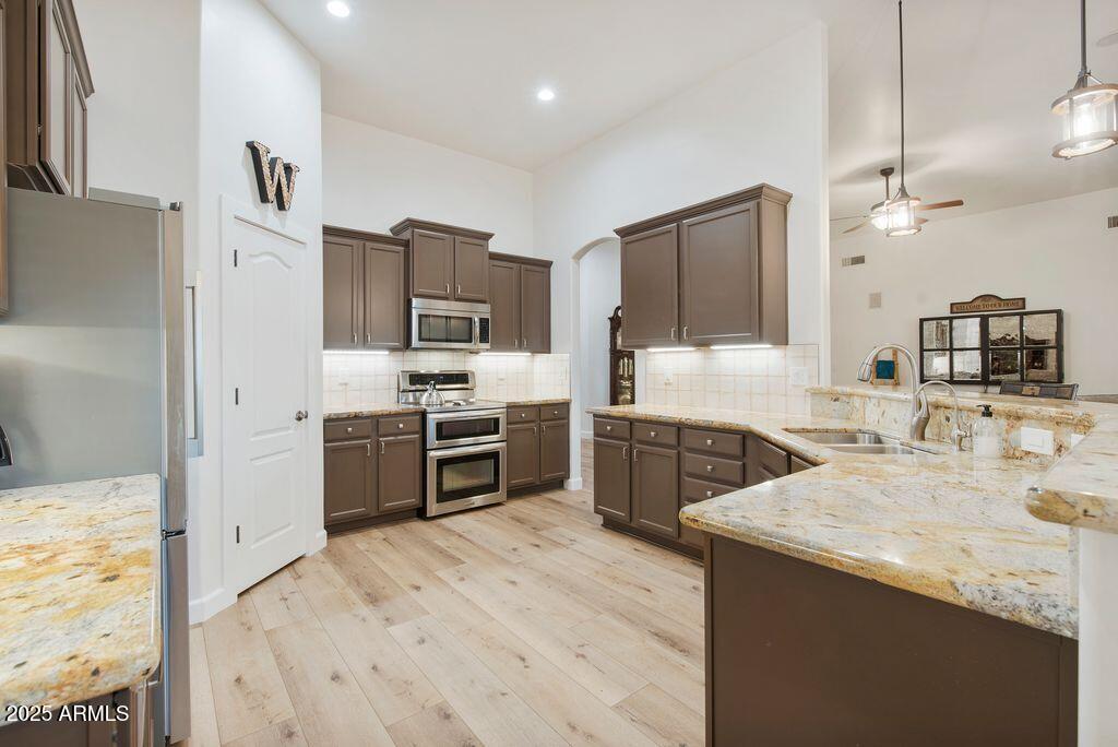 Homes for Sale in Queen Creek Arizona 1 1016 E DESERT HILLS ESTATE Drive