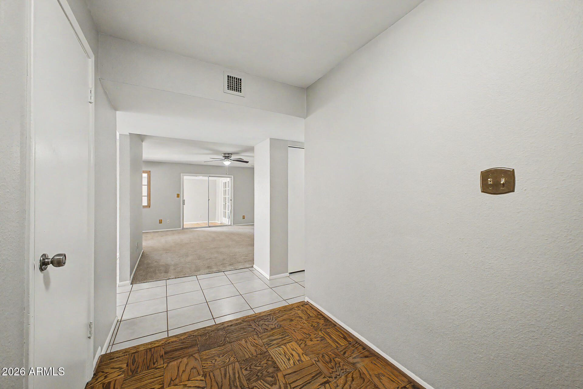 3401 E DAHLIA Drive