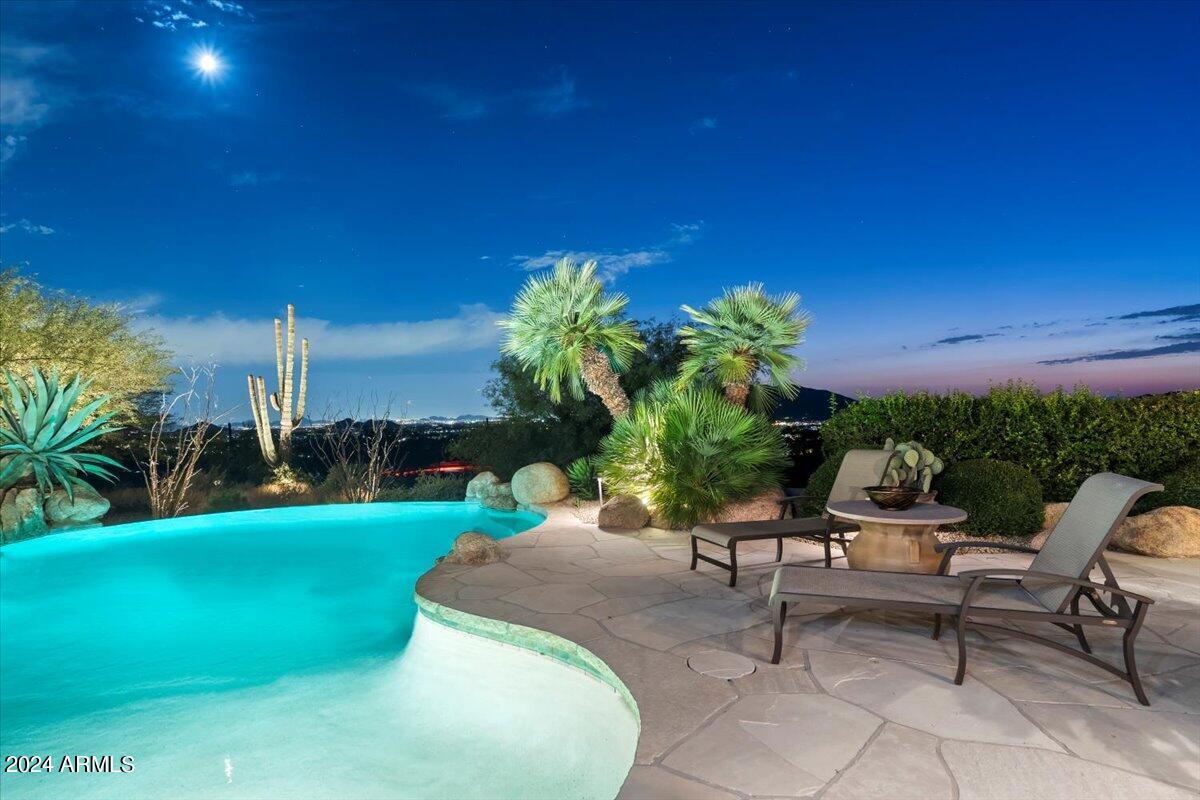 Carefree Ranch - Residential