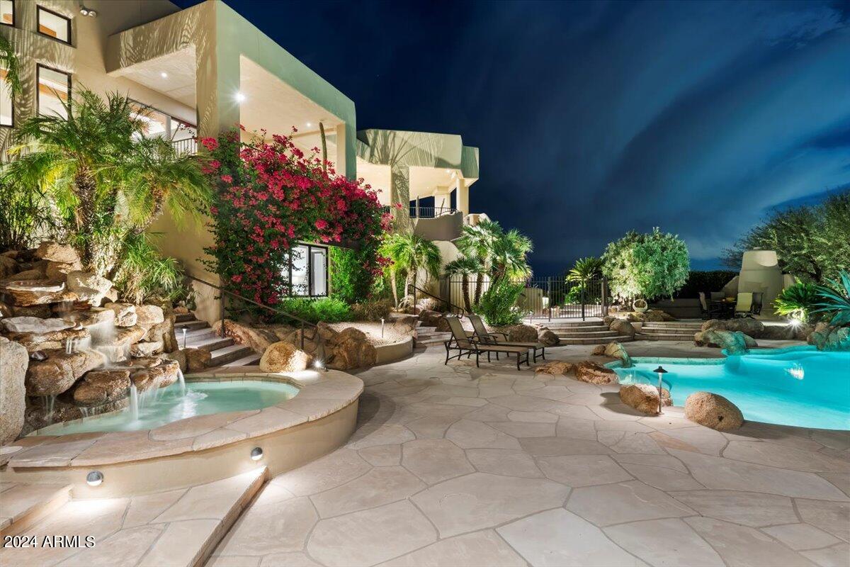 Carefree Ranch - Residential