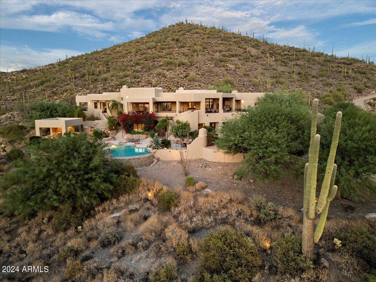 Carefree Ranch - Residential
