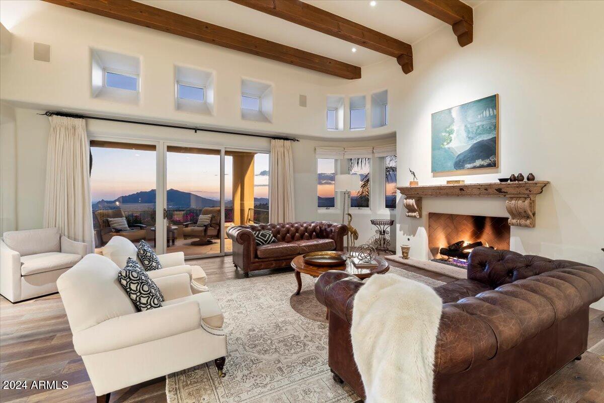 Carefree Ranch - Residential