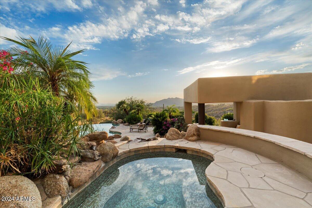 Carefree Ranch - Residential