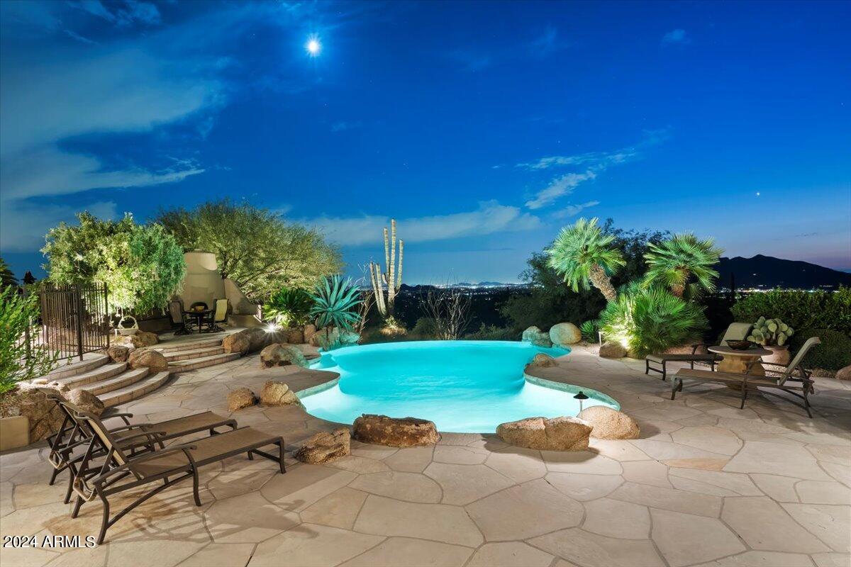Carefree Ranch - Residential