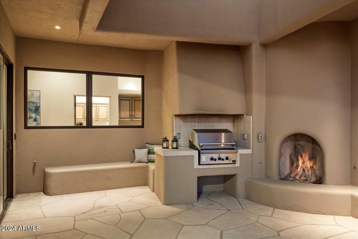 Carefree Ranch - Residential