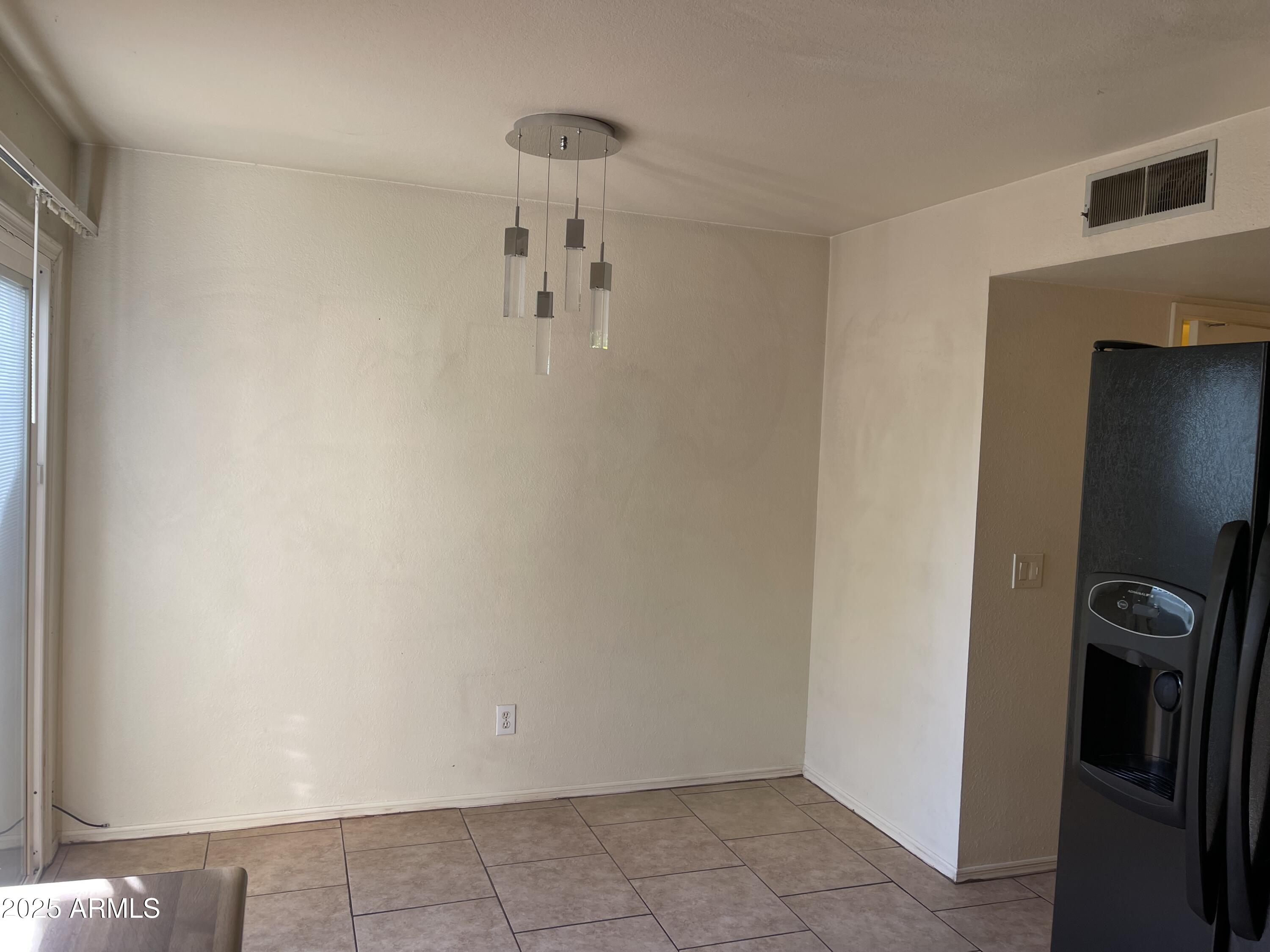 4901 E KELTON Lane 1238