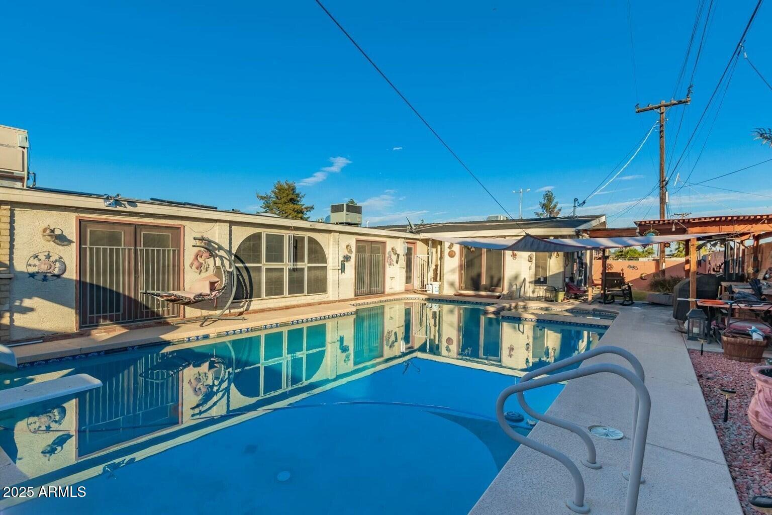 6217 W Orange Drive