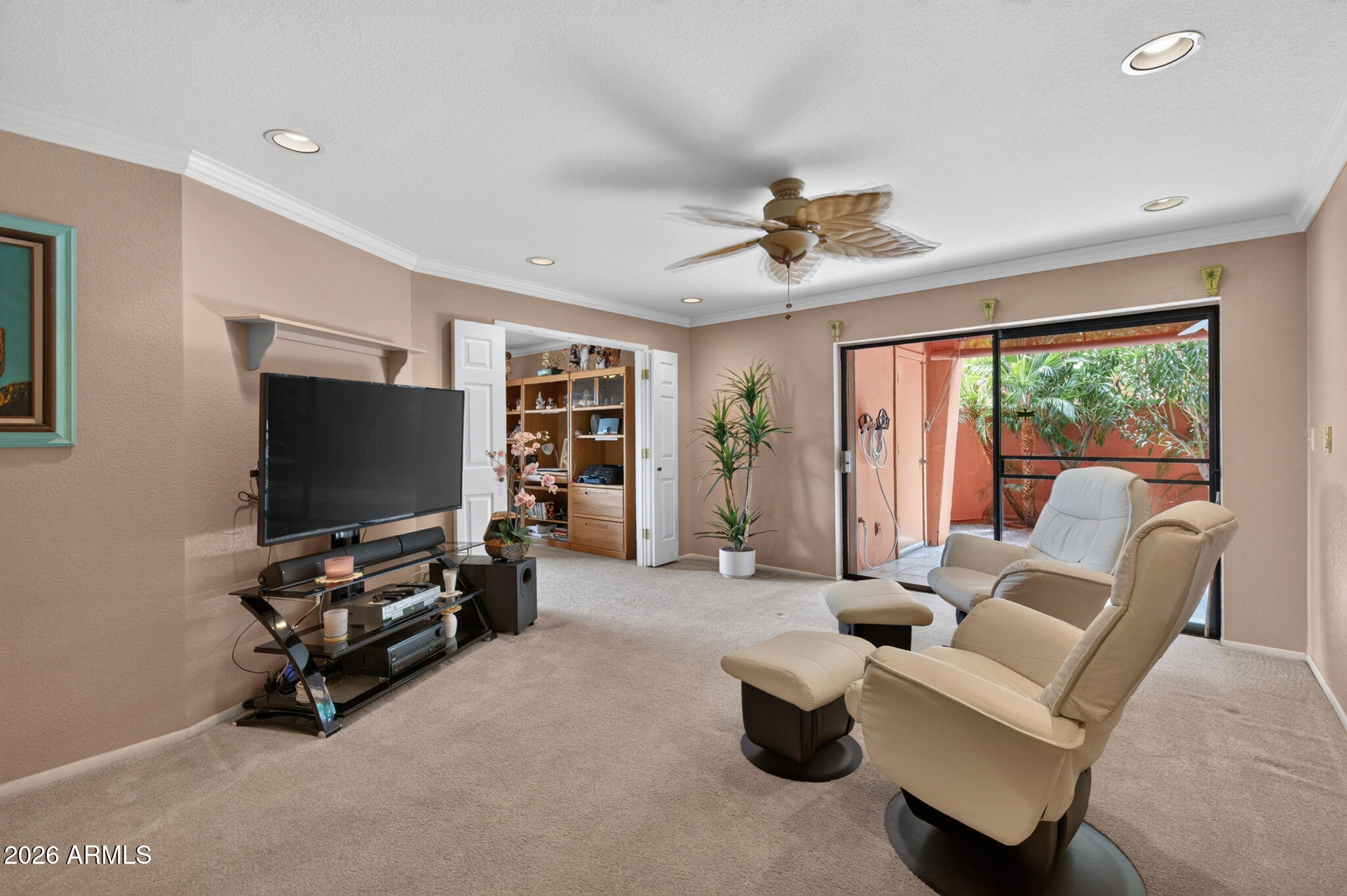 12212 N PARADISE VILLAGE Parkway S 137