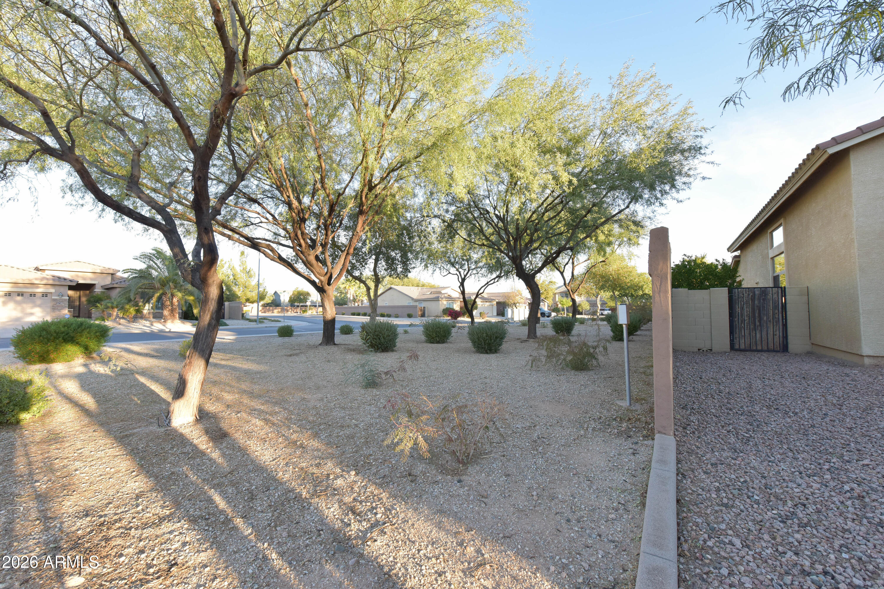 2546 E SAN RAFAEL Trail