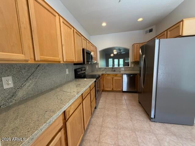 7021 E EARLL Drive 210