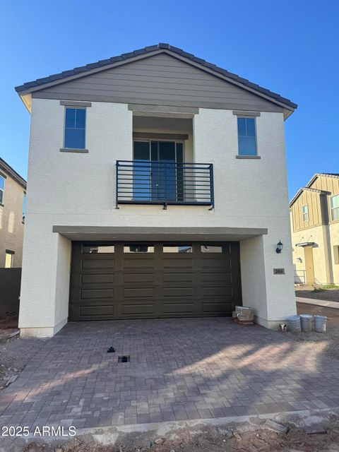 2454 W MAXIMO Way Phoenix AZ 85085